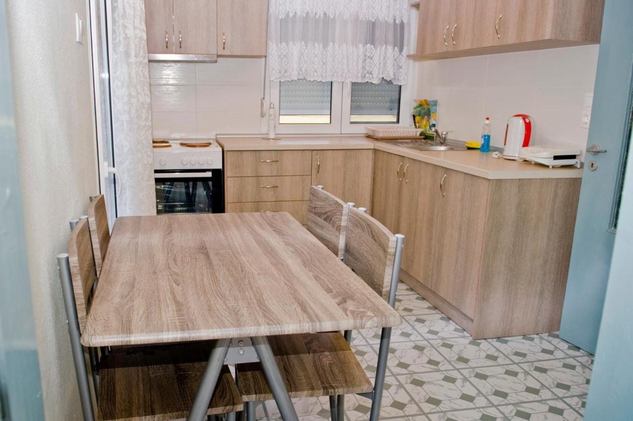 Makri Square Apartment Zewnętrze zdjęcie